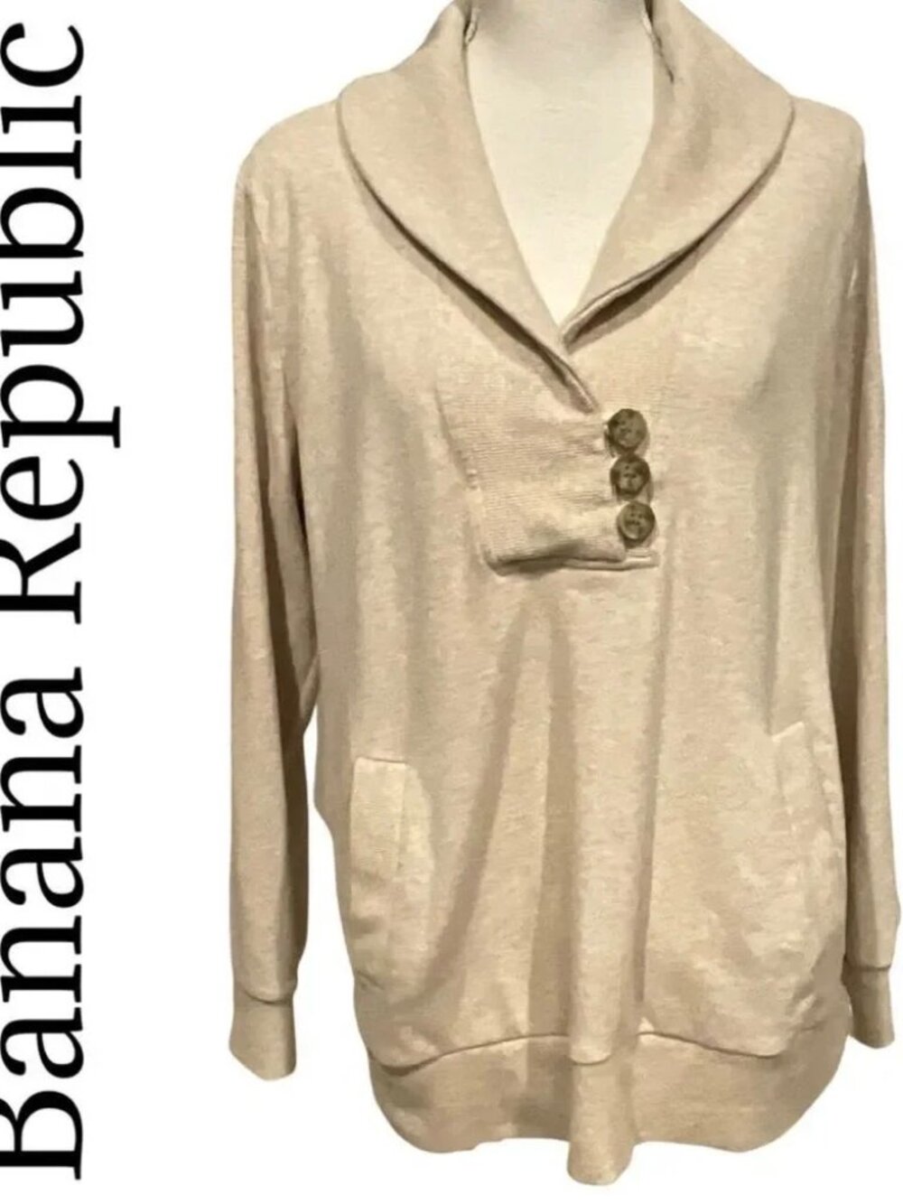BANANA REPUBLIC tan heather pullover shawl collar sweater w/ 3 accent buttons